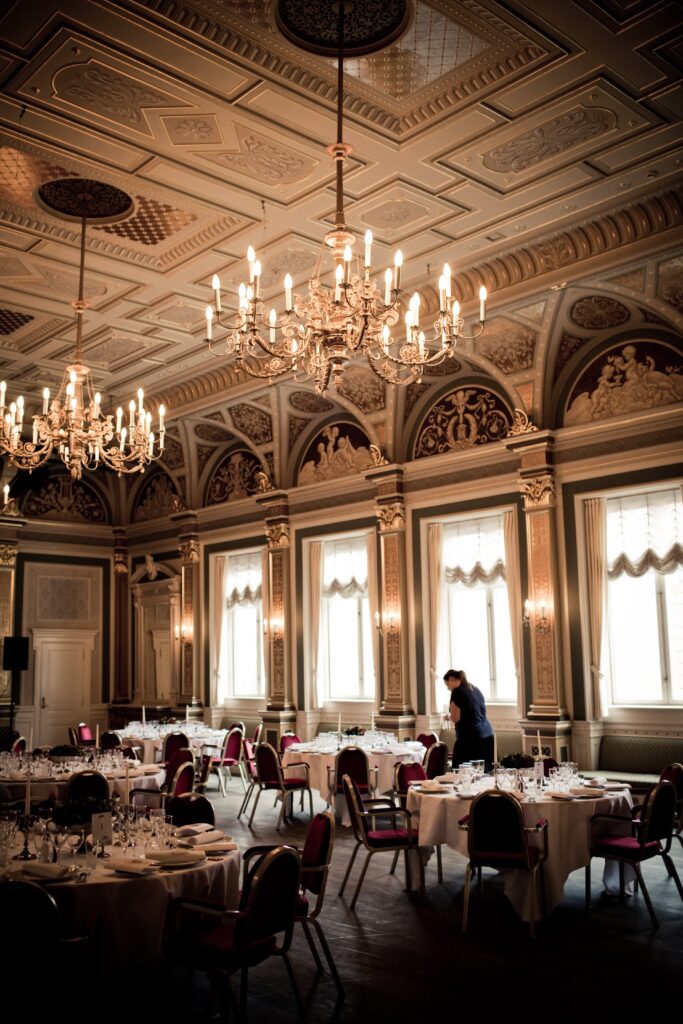 salle de restaurant luxueuse